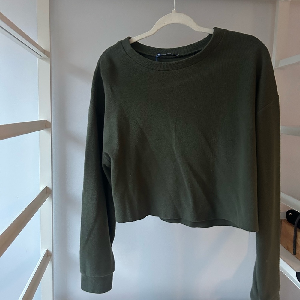 Zara Green Cropped Long Sleeve Hoodie
